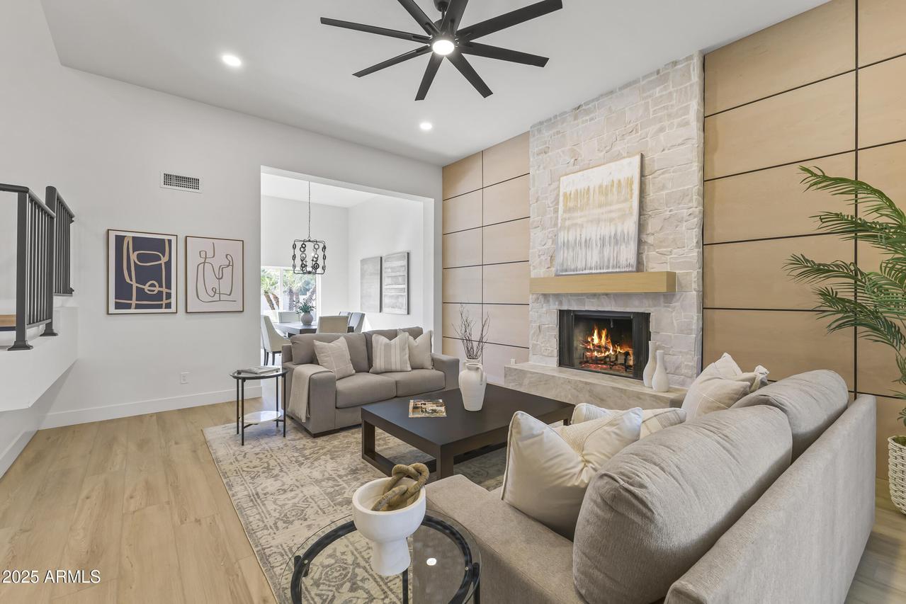 13084 N 100th Pl., Scottsdale, AZ 85260