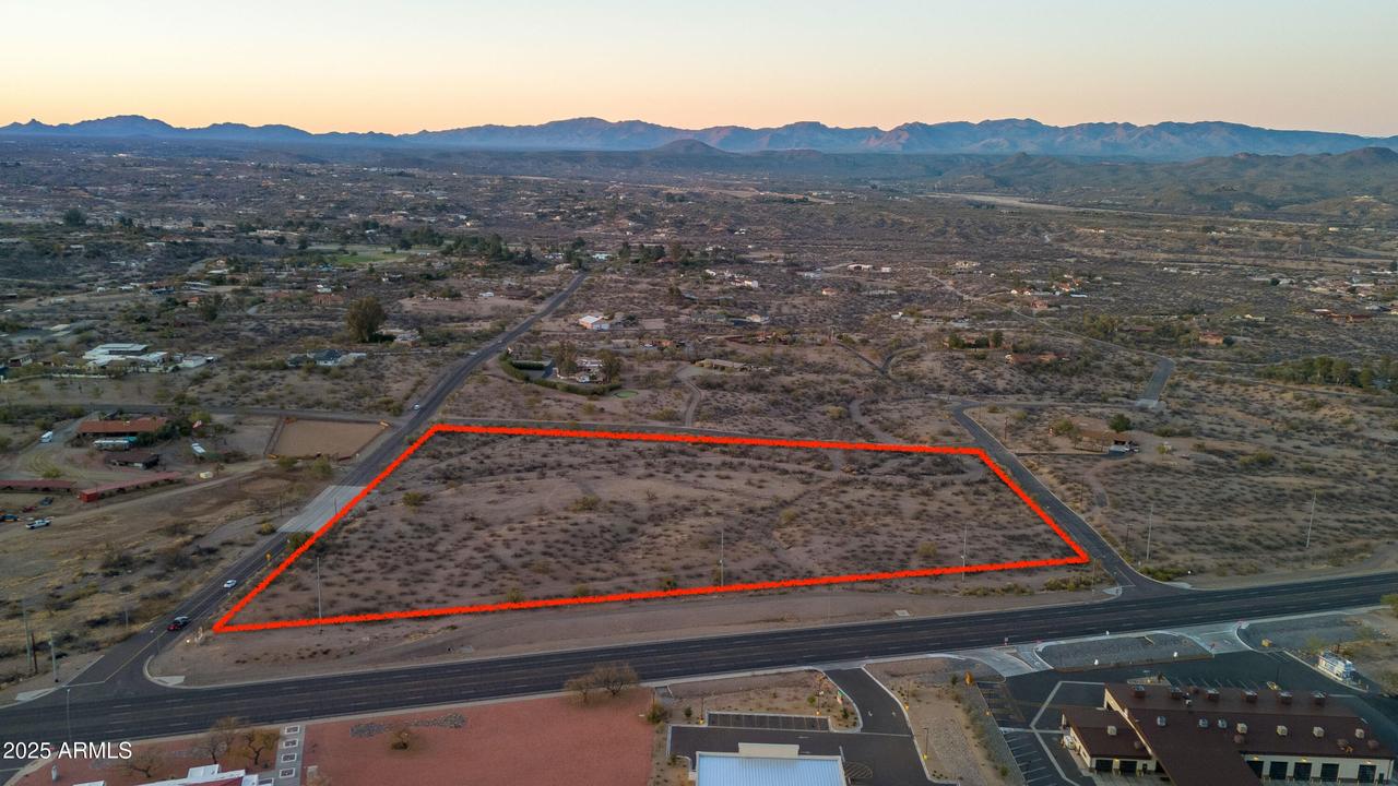 Horseshoe Tr. #., Wickenburg, AZ 85390