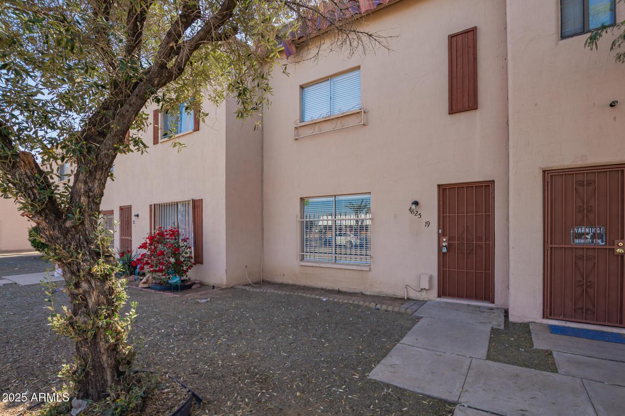 4625 W Thomas Rd. #19, Phoenix, AZ 85031