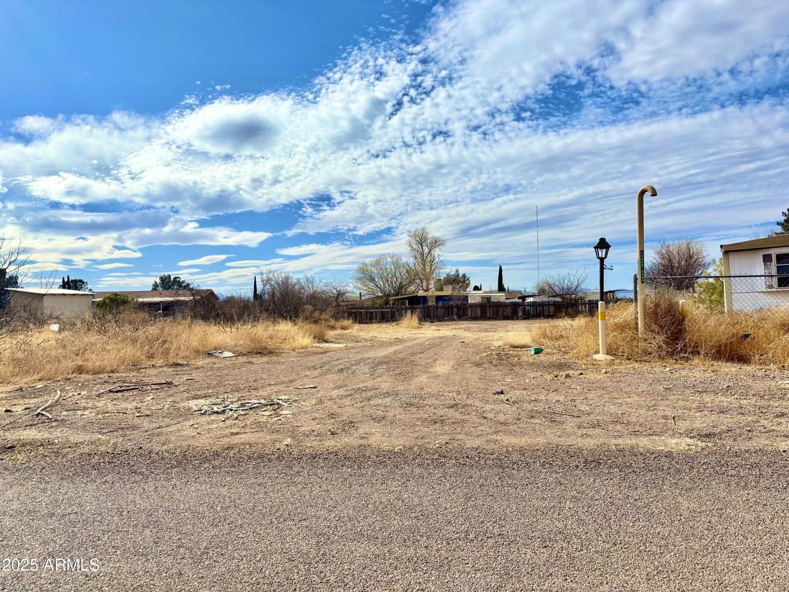 382 N Violet Ave., Douglas, AZ 85607