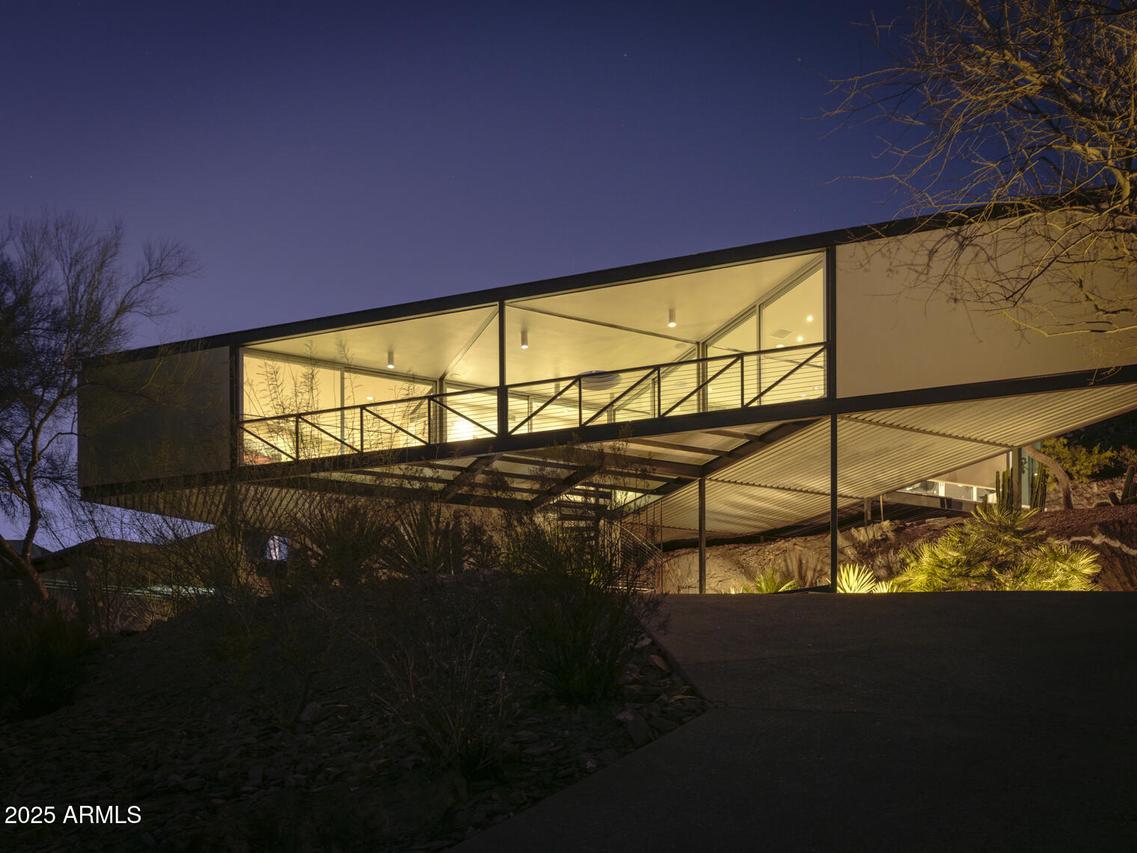 1340 E Las Palmaritas Dr., Phoenix, AZ 85020
