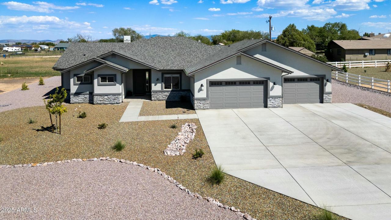 185 S Brenna Dr., Chino Valley, AZ 86323