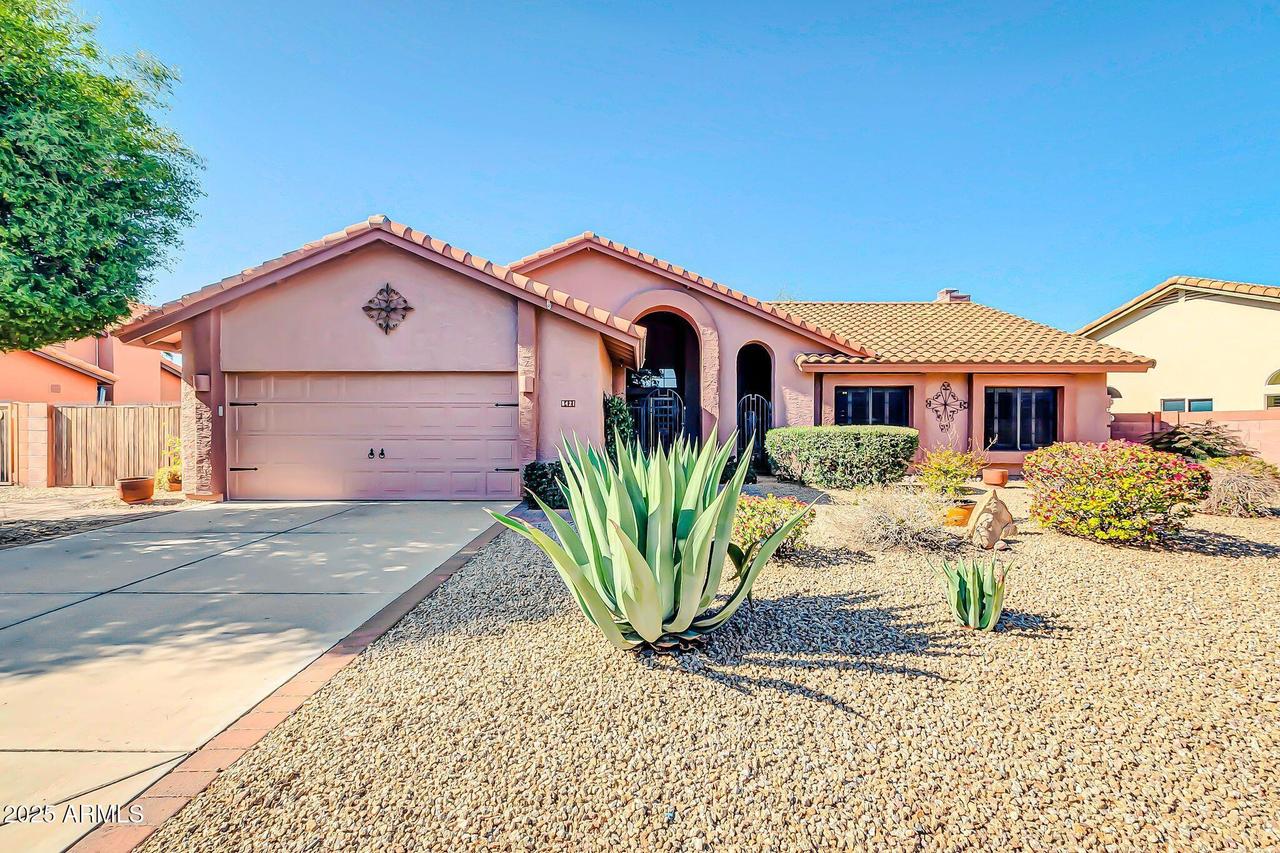 5421 E Michelle Dr., Scottsdale, AZ 85254