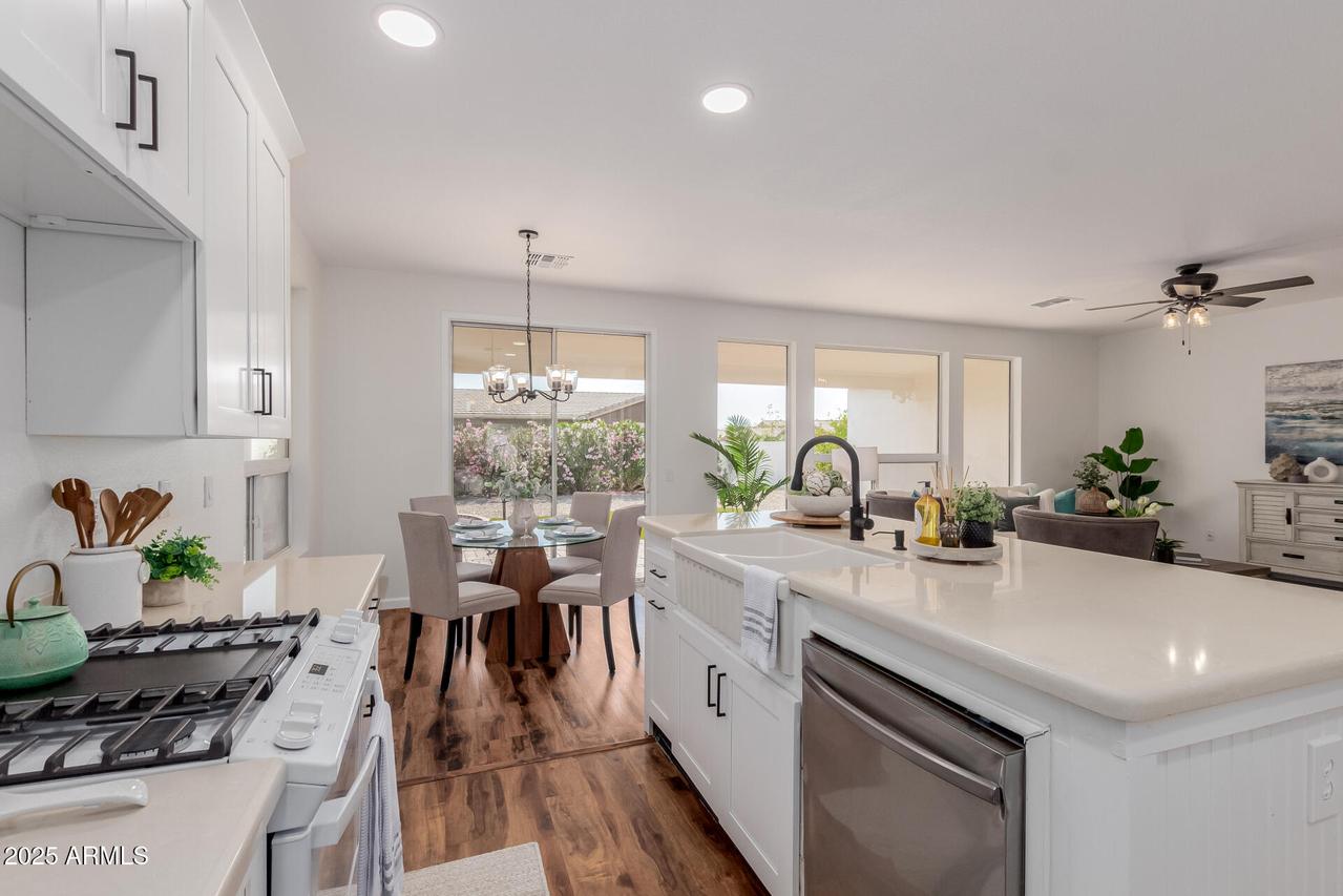 24812 S Pleasant Ct., Sun Lakes, AZ 85248
