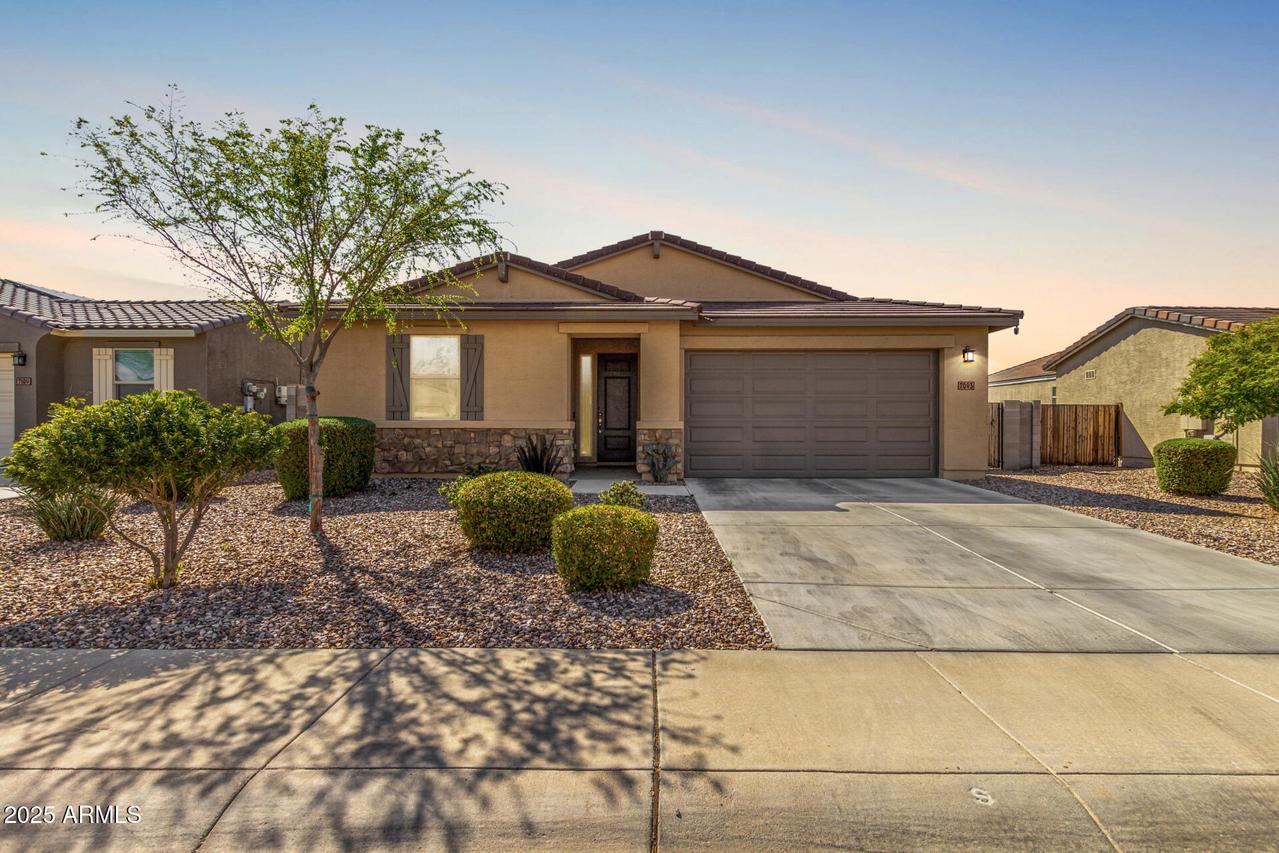 7093 E Mallard Ct., San Tan Valley, AZ 85143
