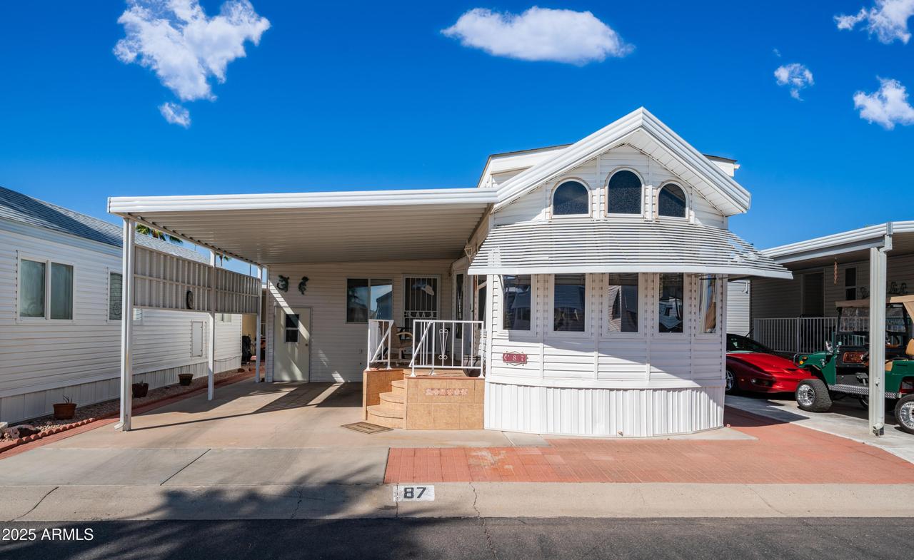 87 Jacknife Dr., Apache Junction, AZ 85119