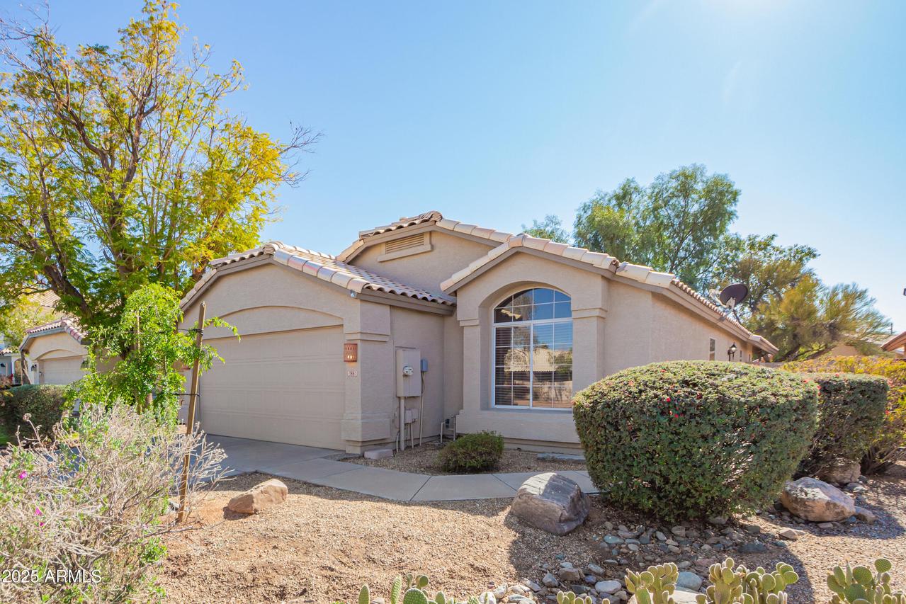 3881 E Douglas Loop, Gilbert, AZ 85234