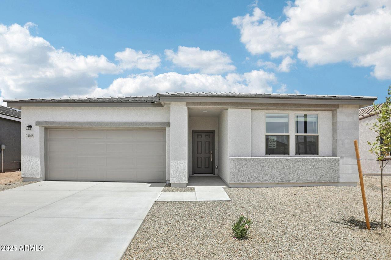 24088 W Bowker St., Buckeye, AZ 85326