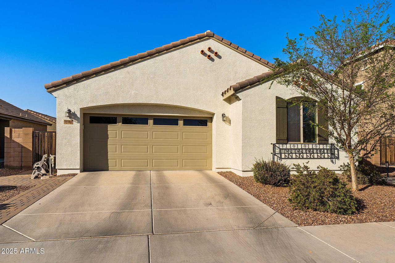 21244 E Creekside Dr., Queen Creek, AZ 85142