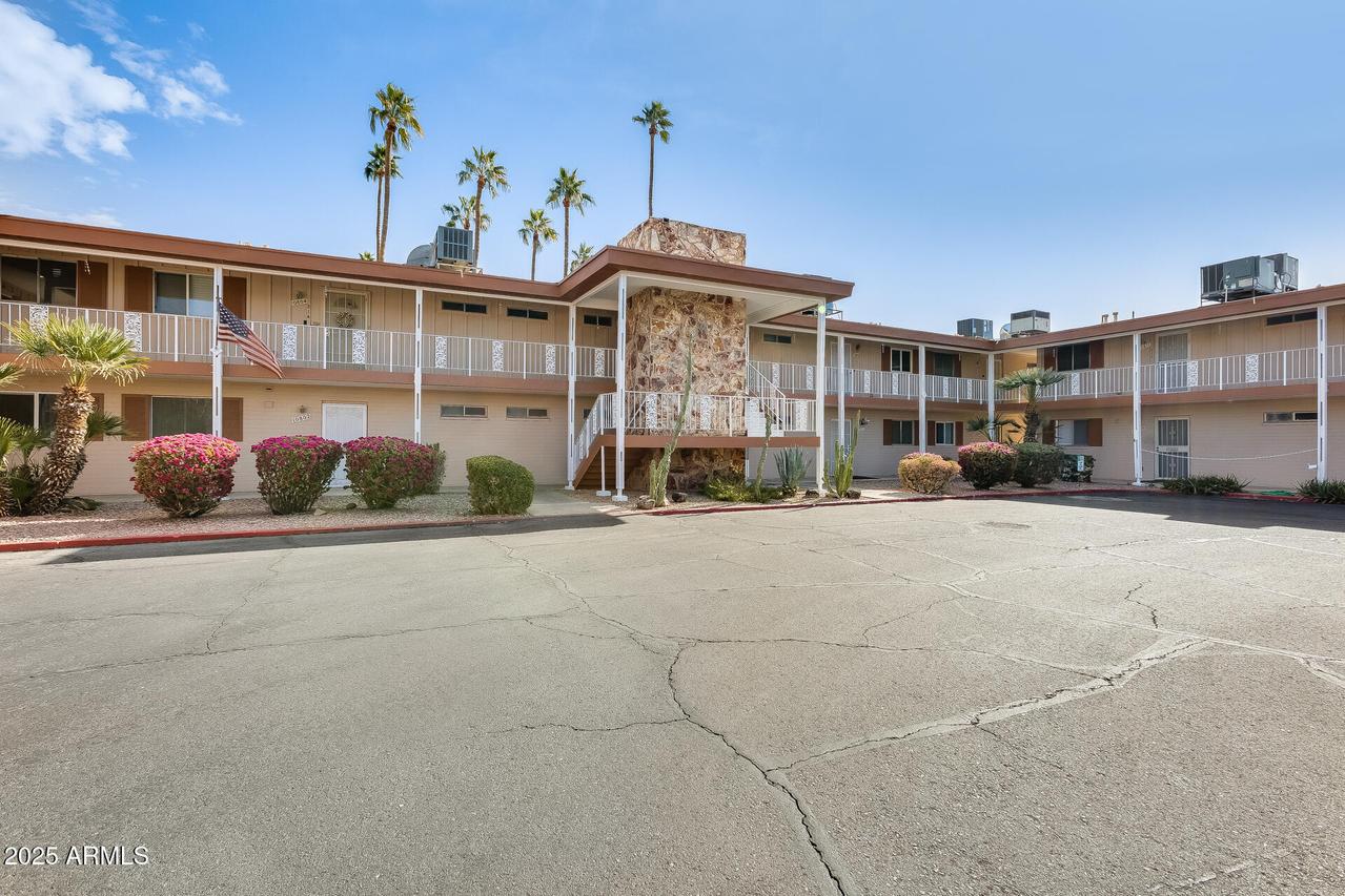 10807 N Fairway Ct. #212, Sun City, AZ 85351