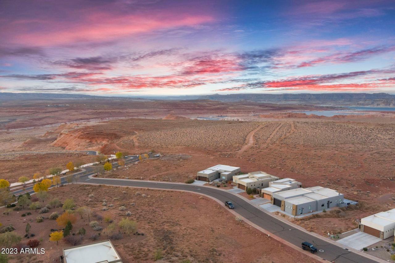 2114 & 2120 Coyote Creek Rd. #3 & 4, Page, AZ 86040