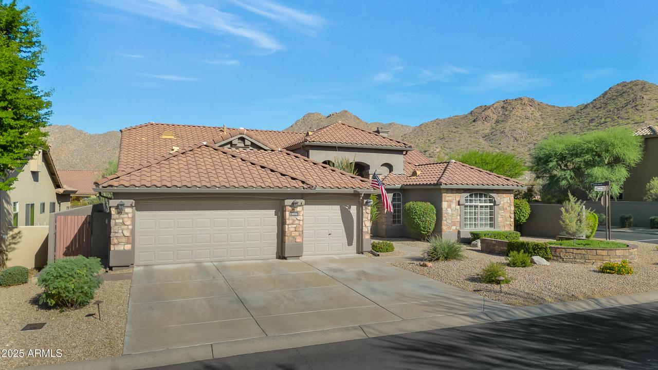 13896 E Kalil Dr., Scottsdale, AZ 85259