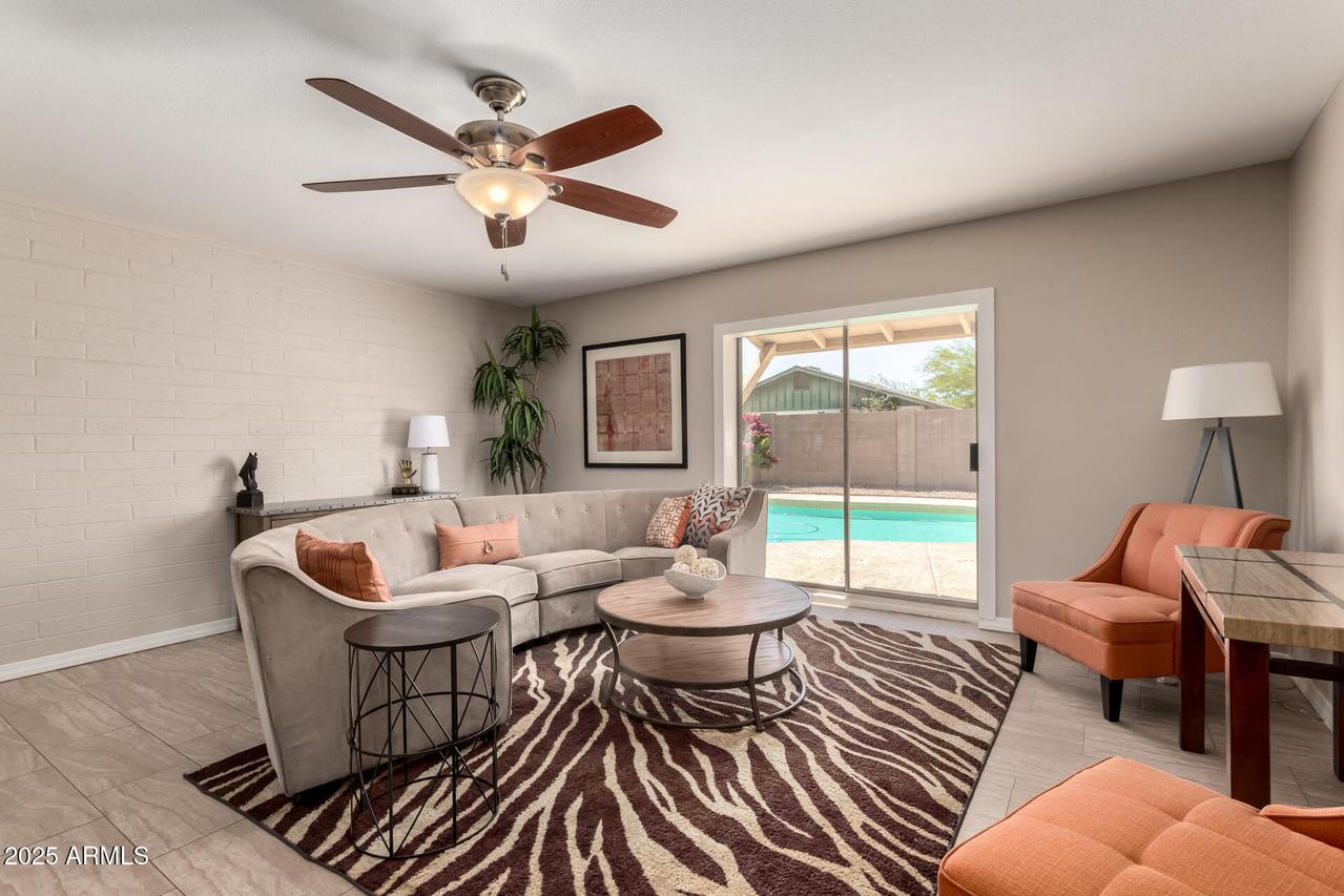 2223 W 8th Ave., Mesa, AZ 85202