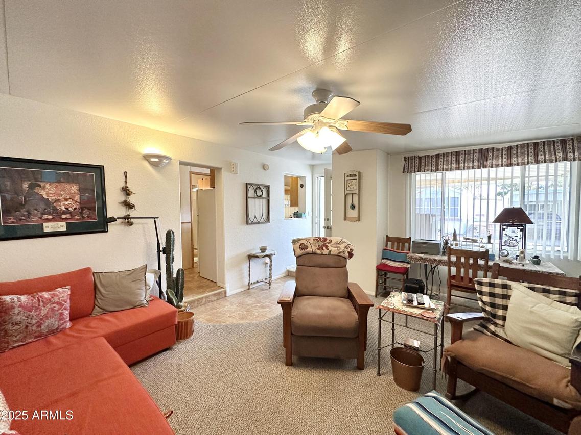 1027 S Prospector Dr., Apache Junction, AZ 85119