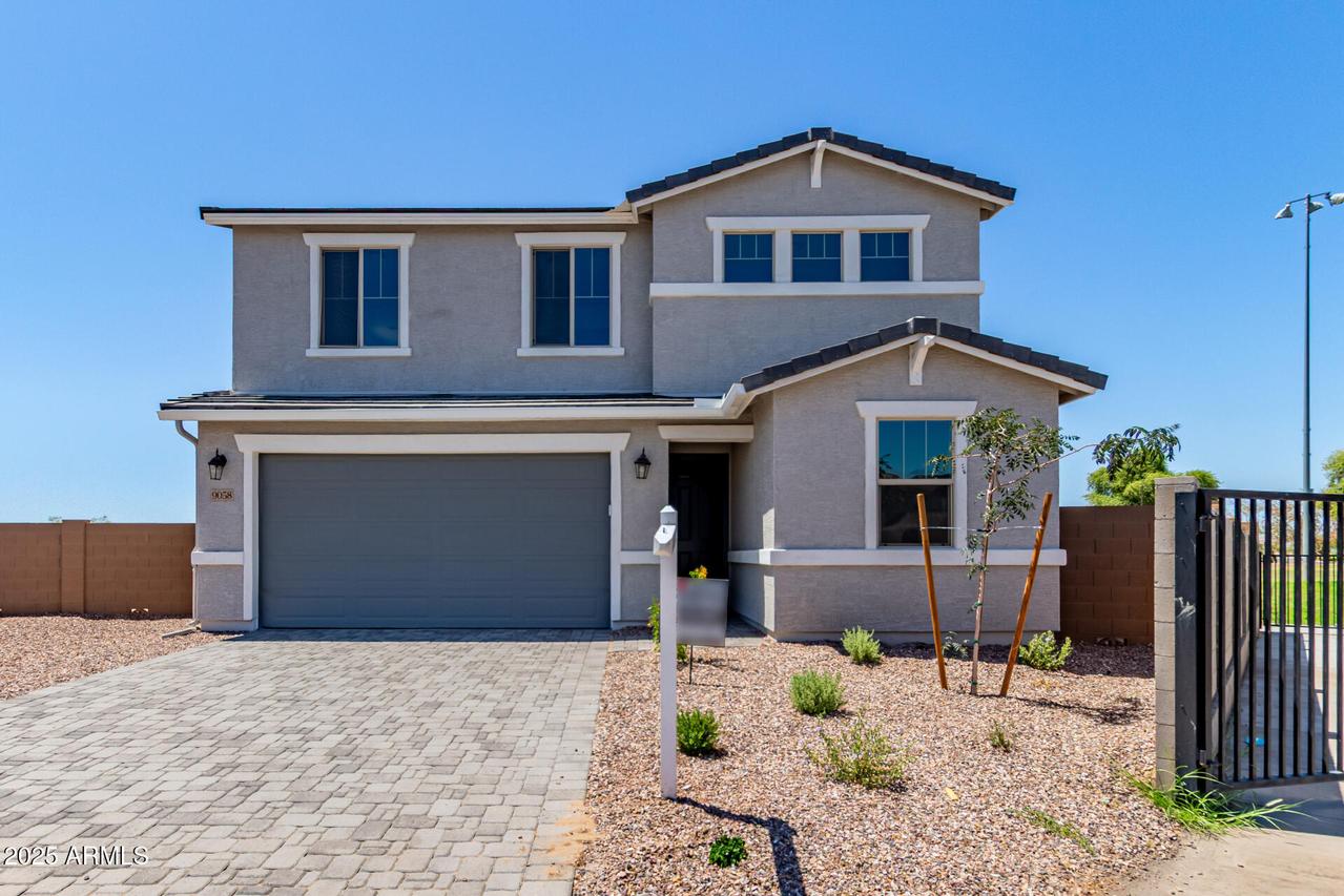 9058 N 116th Ln., Youngtown, AZ 85363