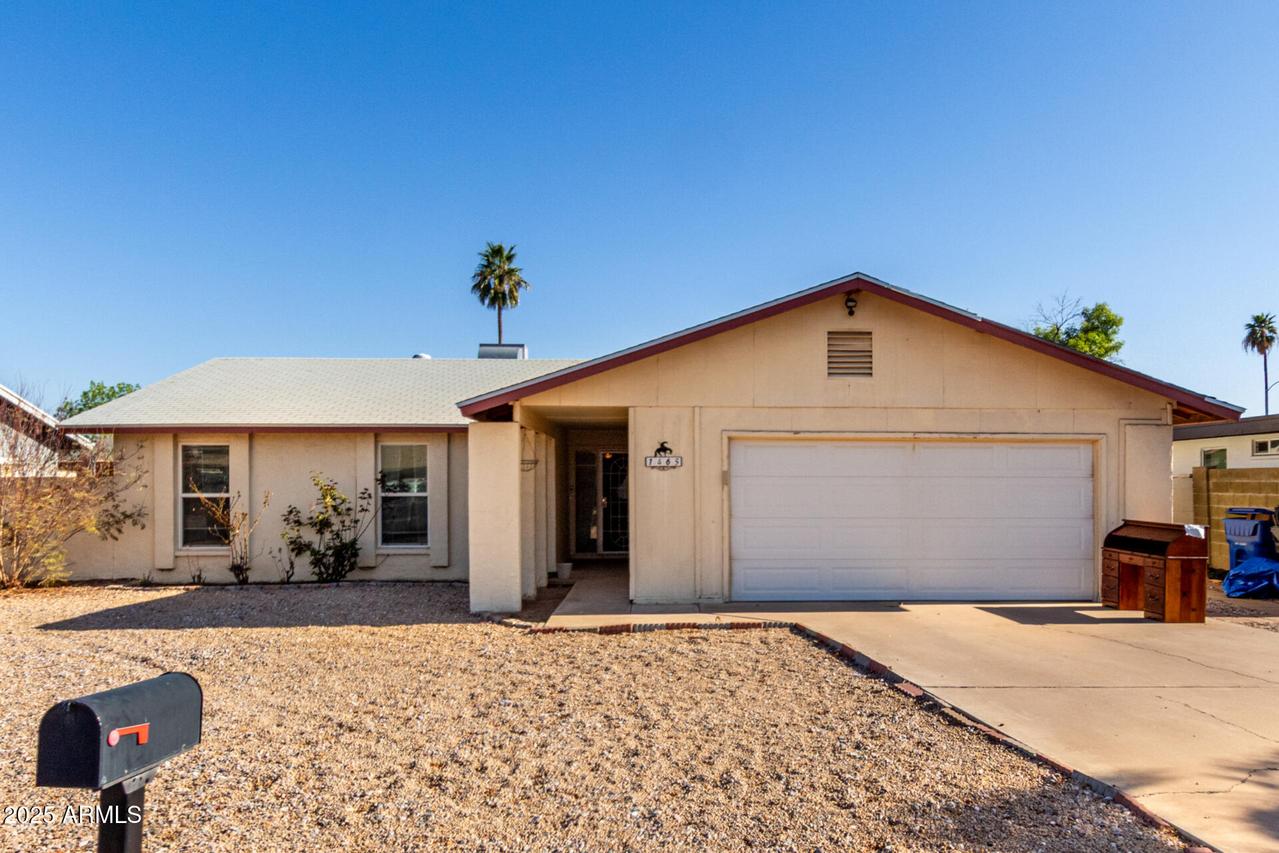 1465 E Emerald Ave., Mesa, AZ 85204