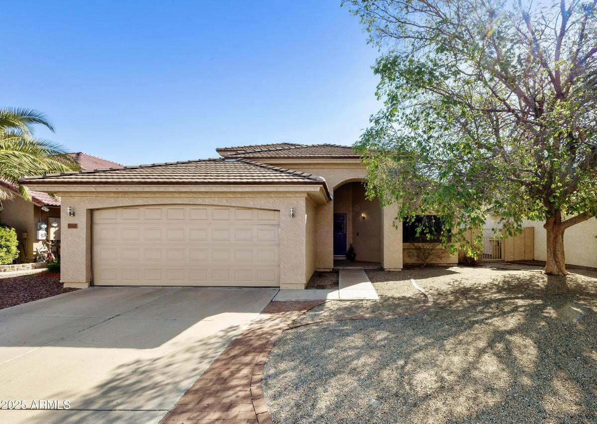 18665 N 70th Dr., Glendale, AZ 85308