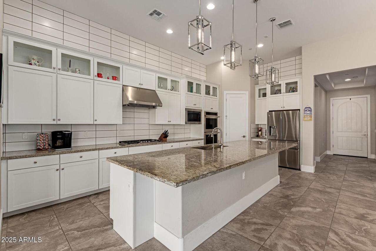 7214 E Calle Primera Vista, Scottsdale, AZ 85266