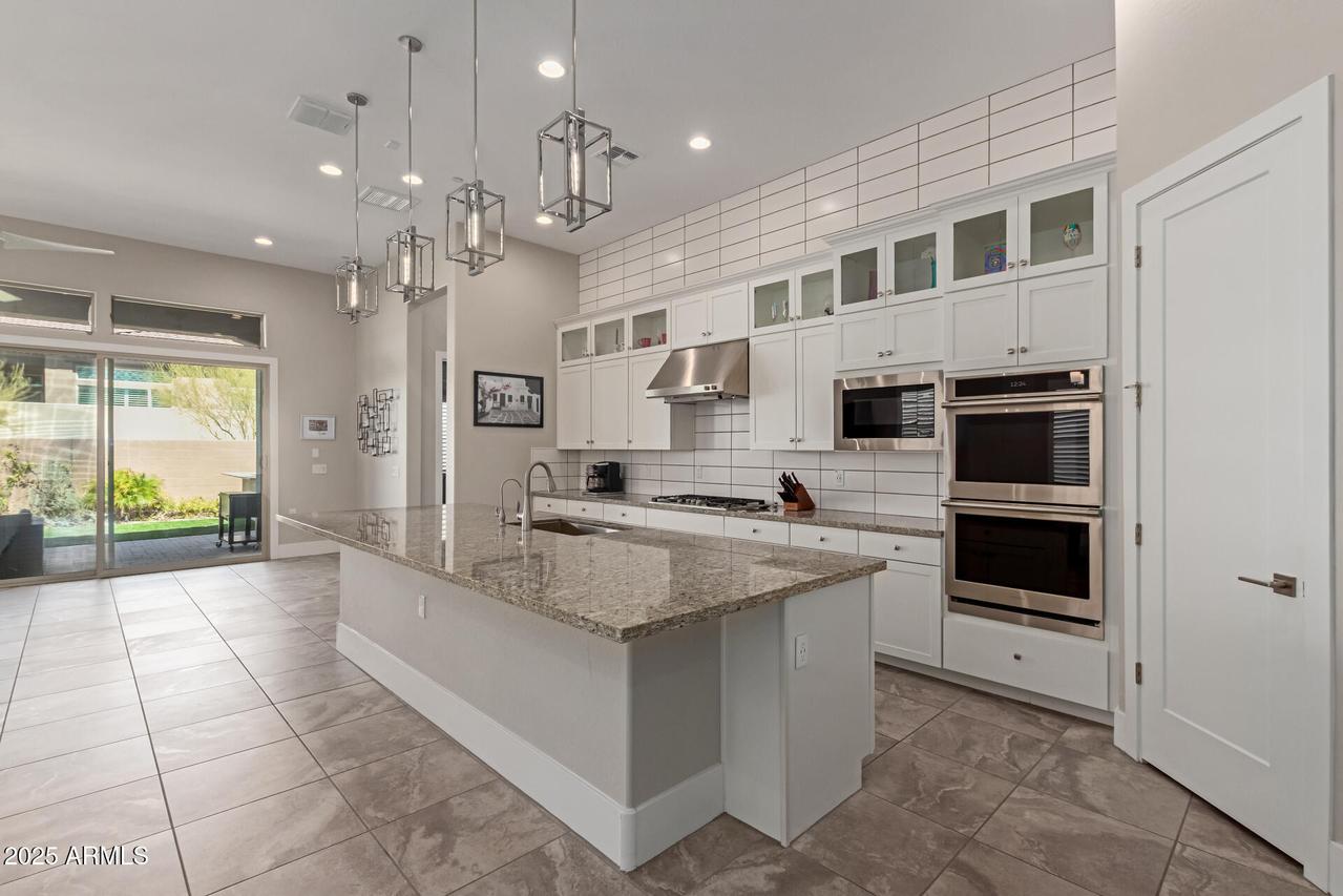 7214 E Calle Primera Vista, Scottsdale, AZ 85266
