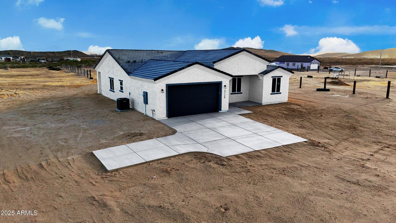 37129 W Illini St., Tonopah, AZ 85354