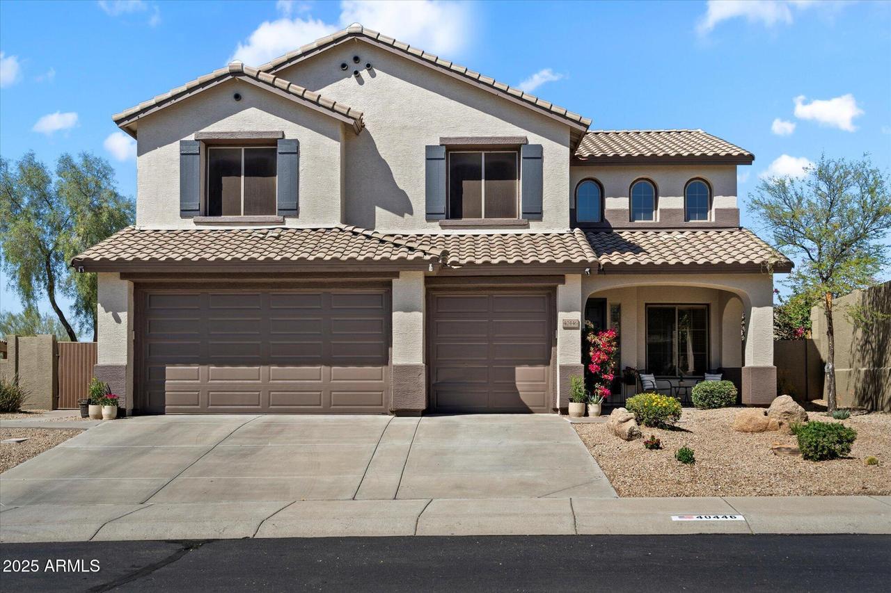 40446 N High Noon Way, Phoenix, AZ 85086