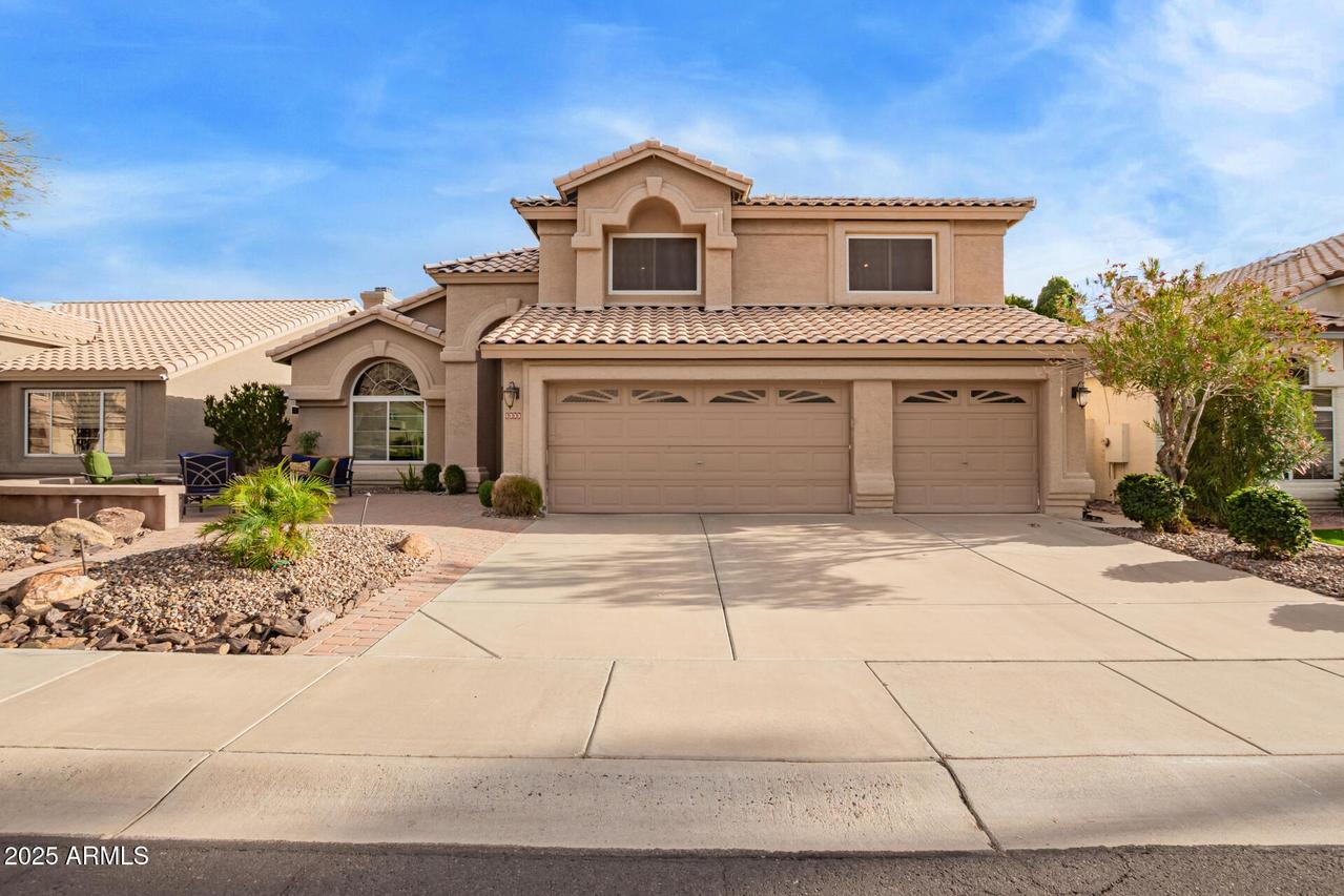 1333 E Rockledge Rd., Phoenix, AZ 85048