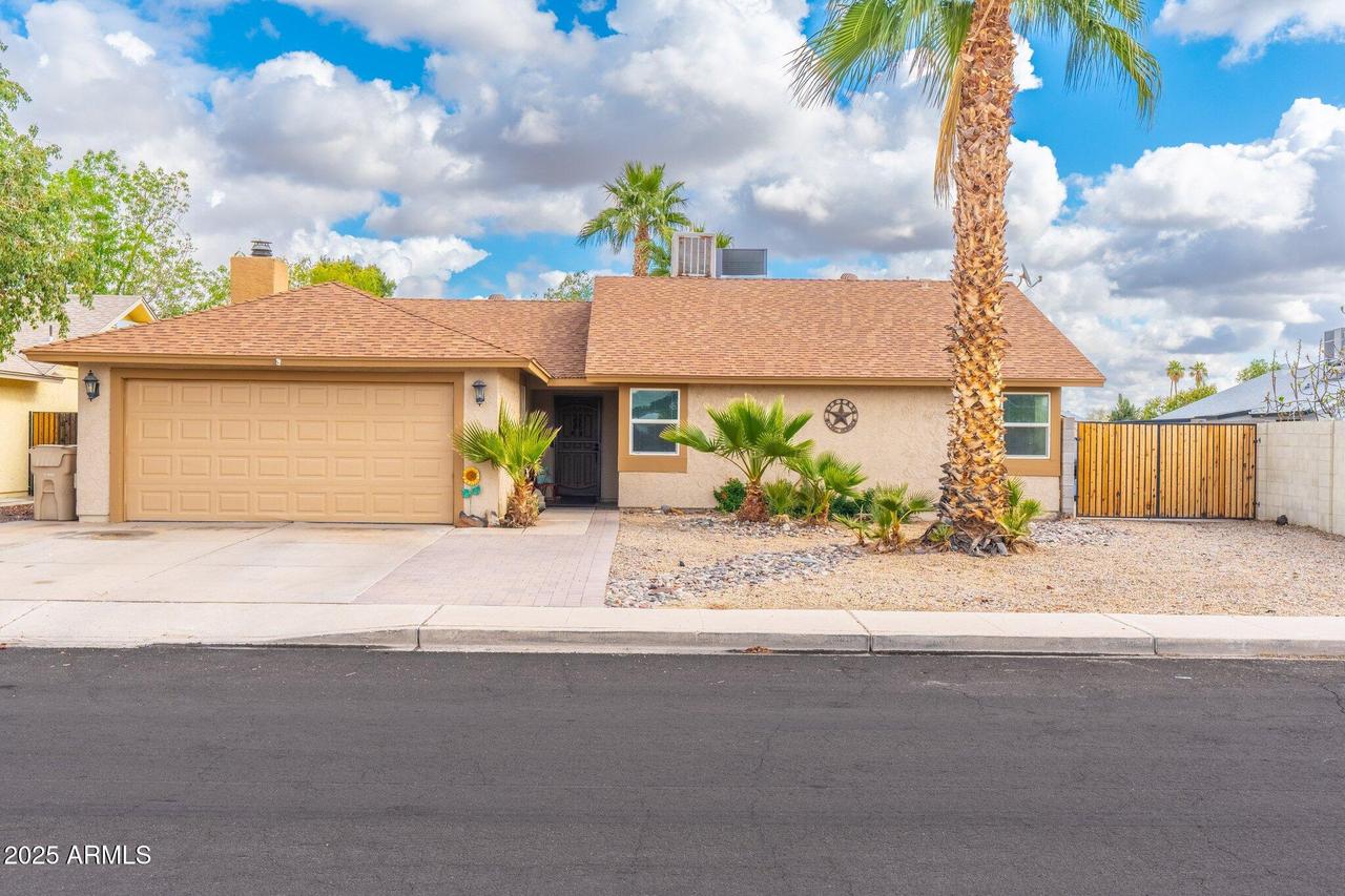 6248 W Hearn Rd., Glendale, AZ 85306