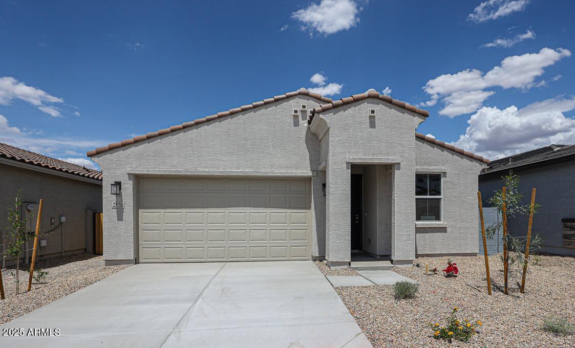 2570 E Music Mountain Ave., Apache Junction, AZ 85119