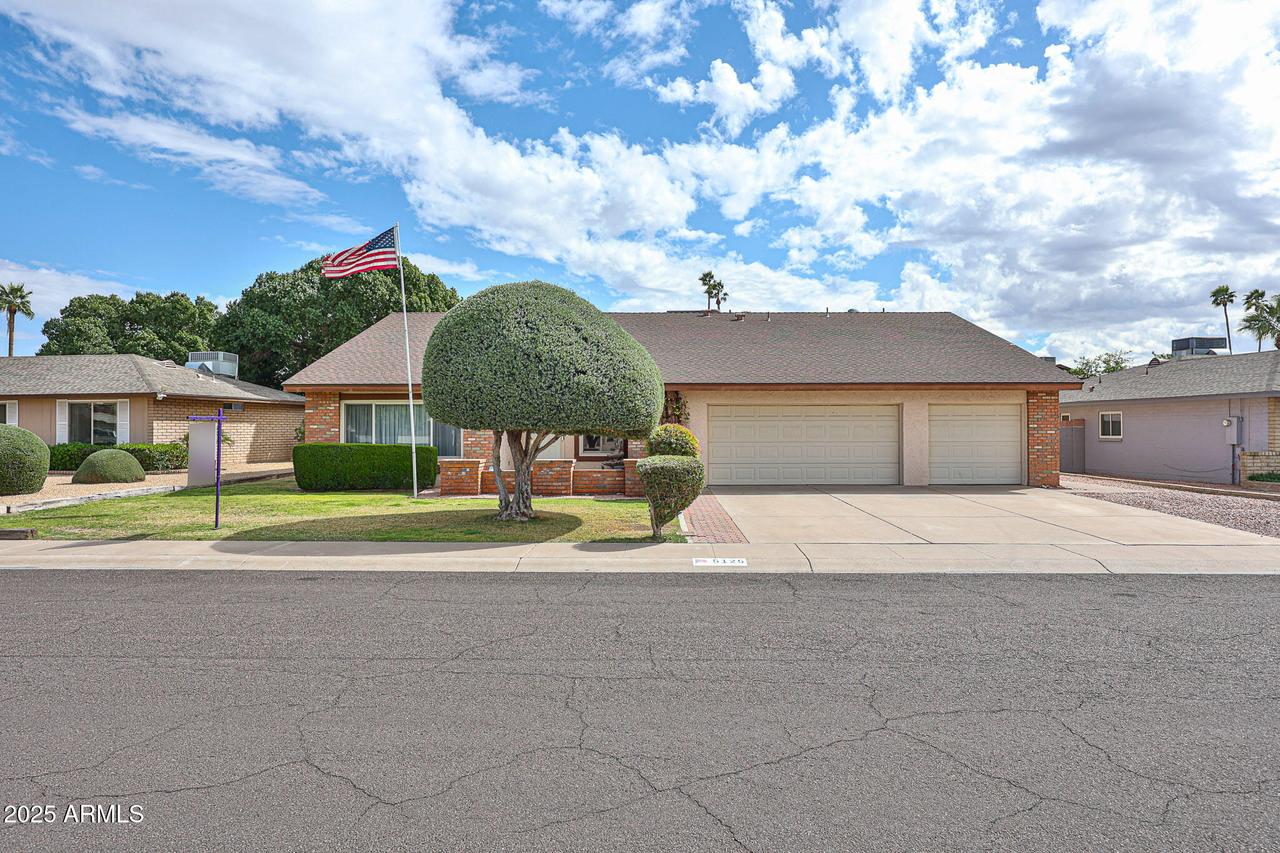 5125 W Las Palmaritas Dr., Glendale, AZ 85302