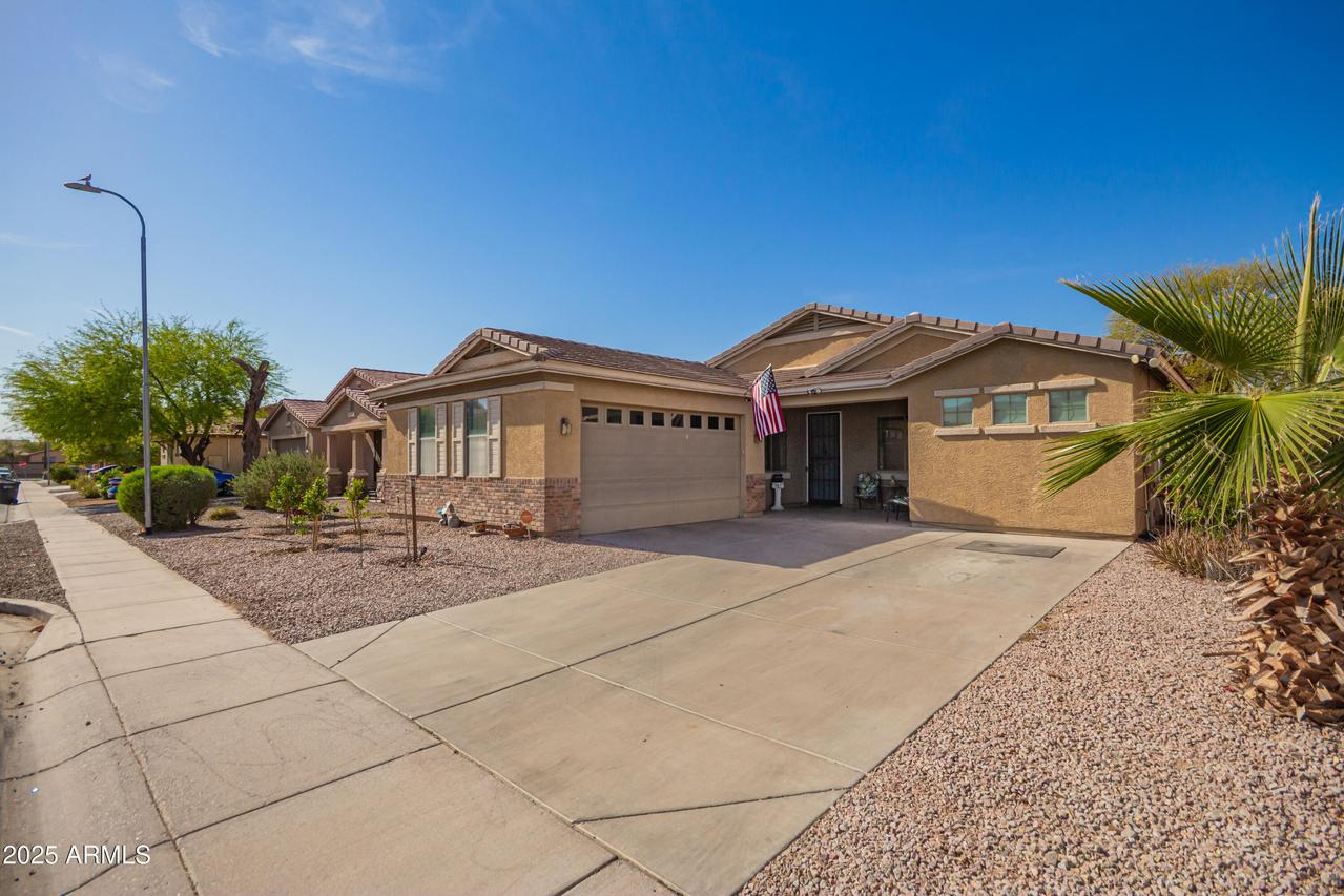 6822 W Alta Vista Rd., Laveen, AZ 85339