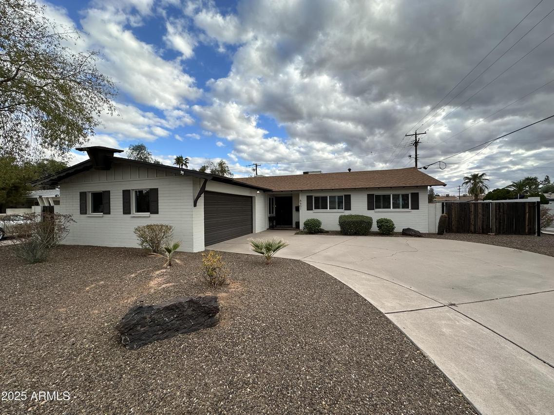 8601 E Berridge Ln., Scottsdale, AZ 85250