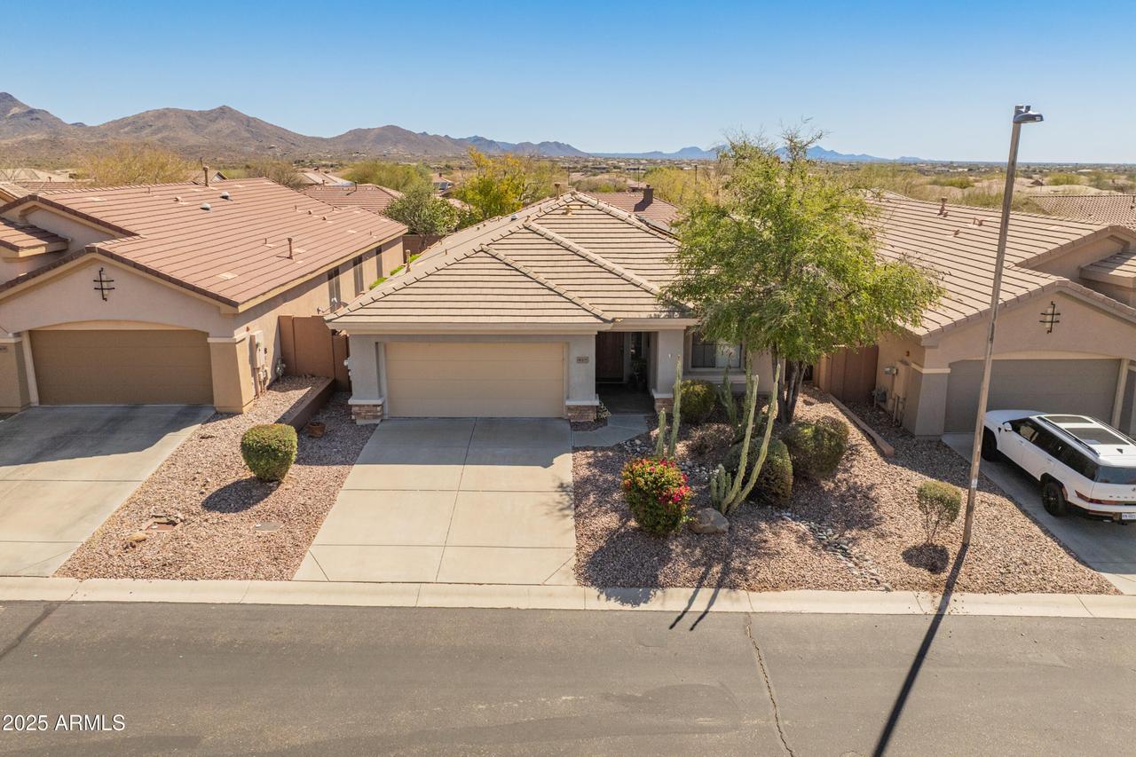 41105 N Prestancia Way, Anthem, AZ 85086