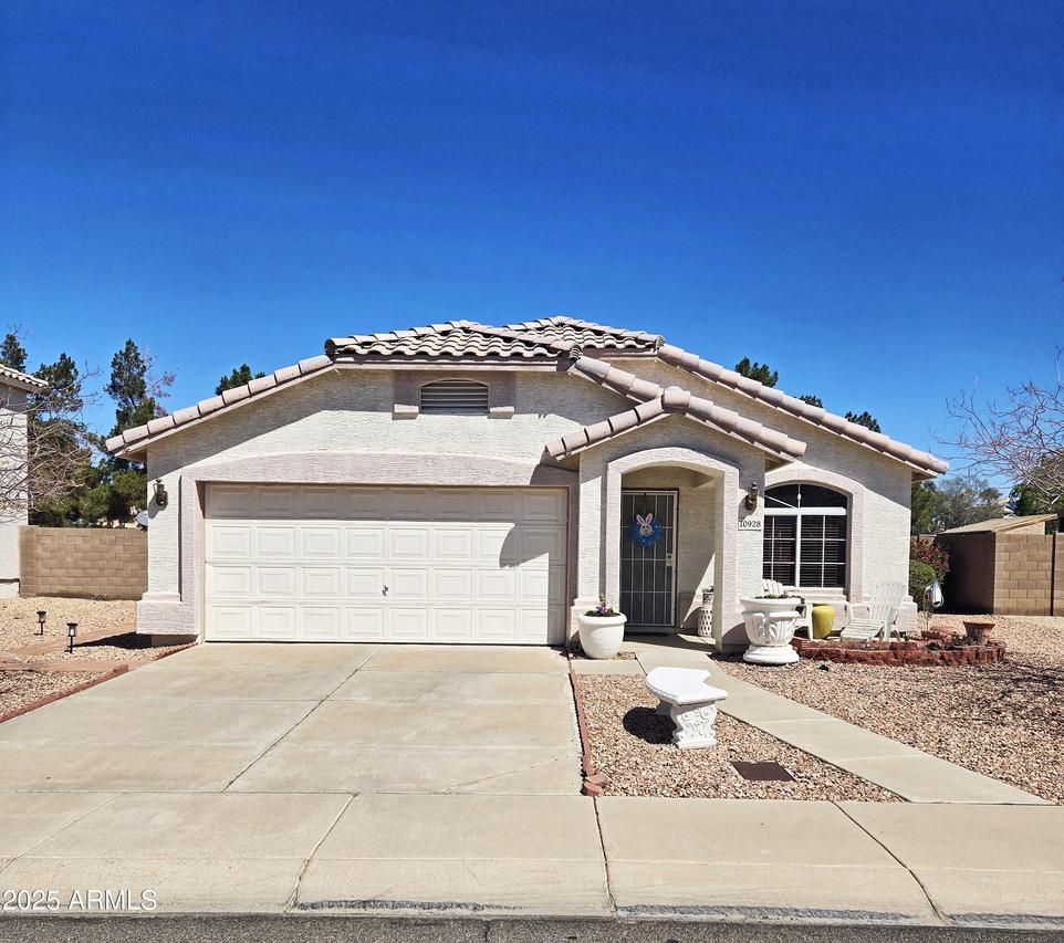 10928 W Kaler Dr., Glendale, AZ 85307