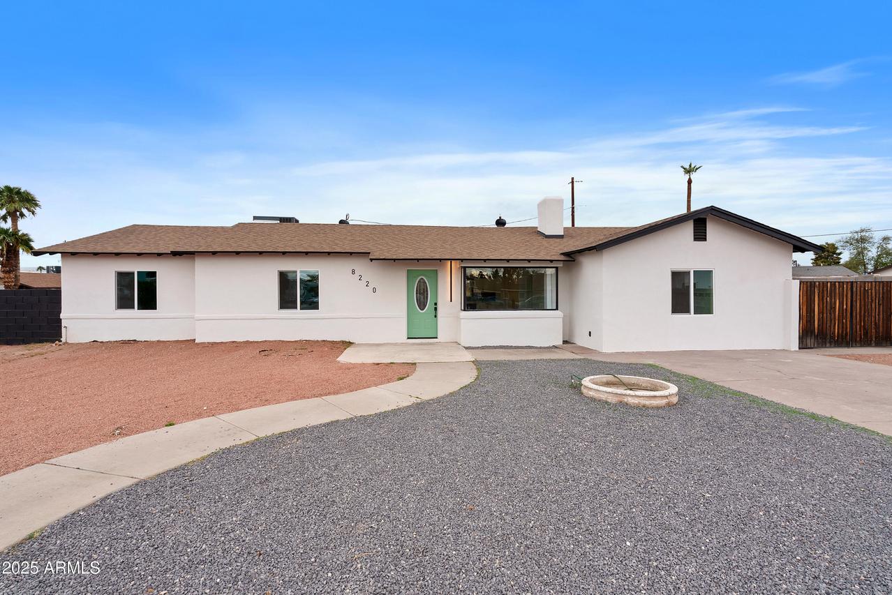8220 N 35th Ave., Phoenix, AZ 85051