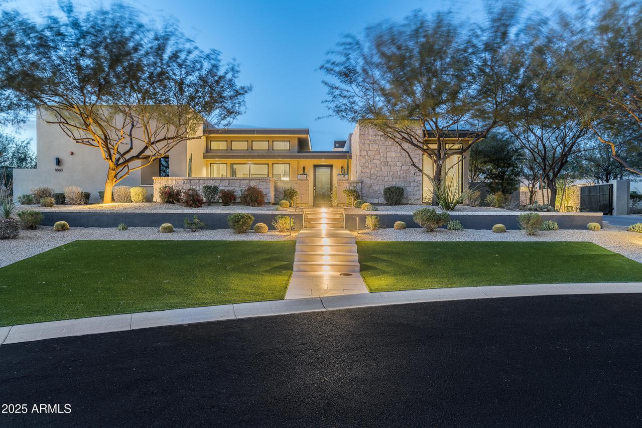 8860 E Via Montoya, Scottsdale, AZ 85255