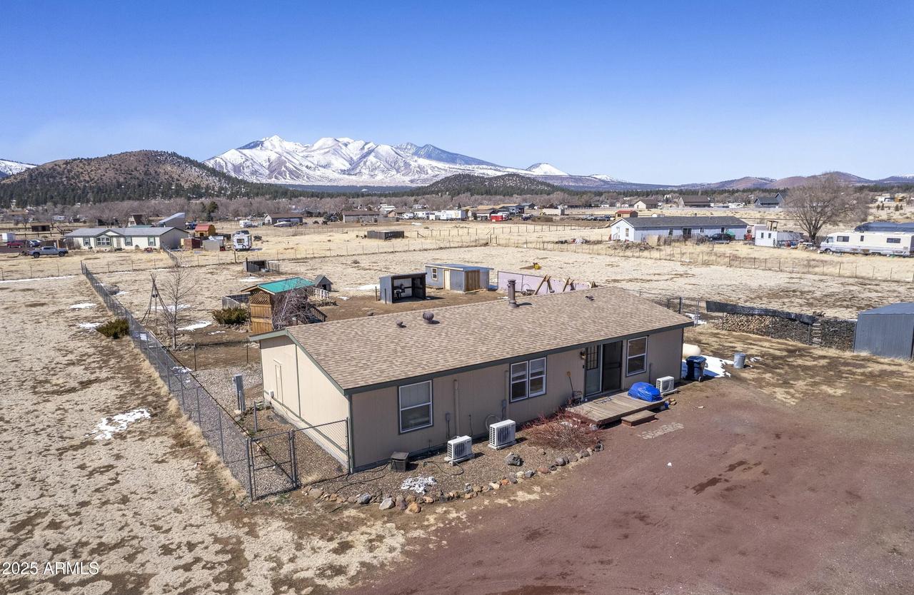 8175 E Neptune Dr., Flagstaff, AZ 86004