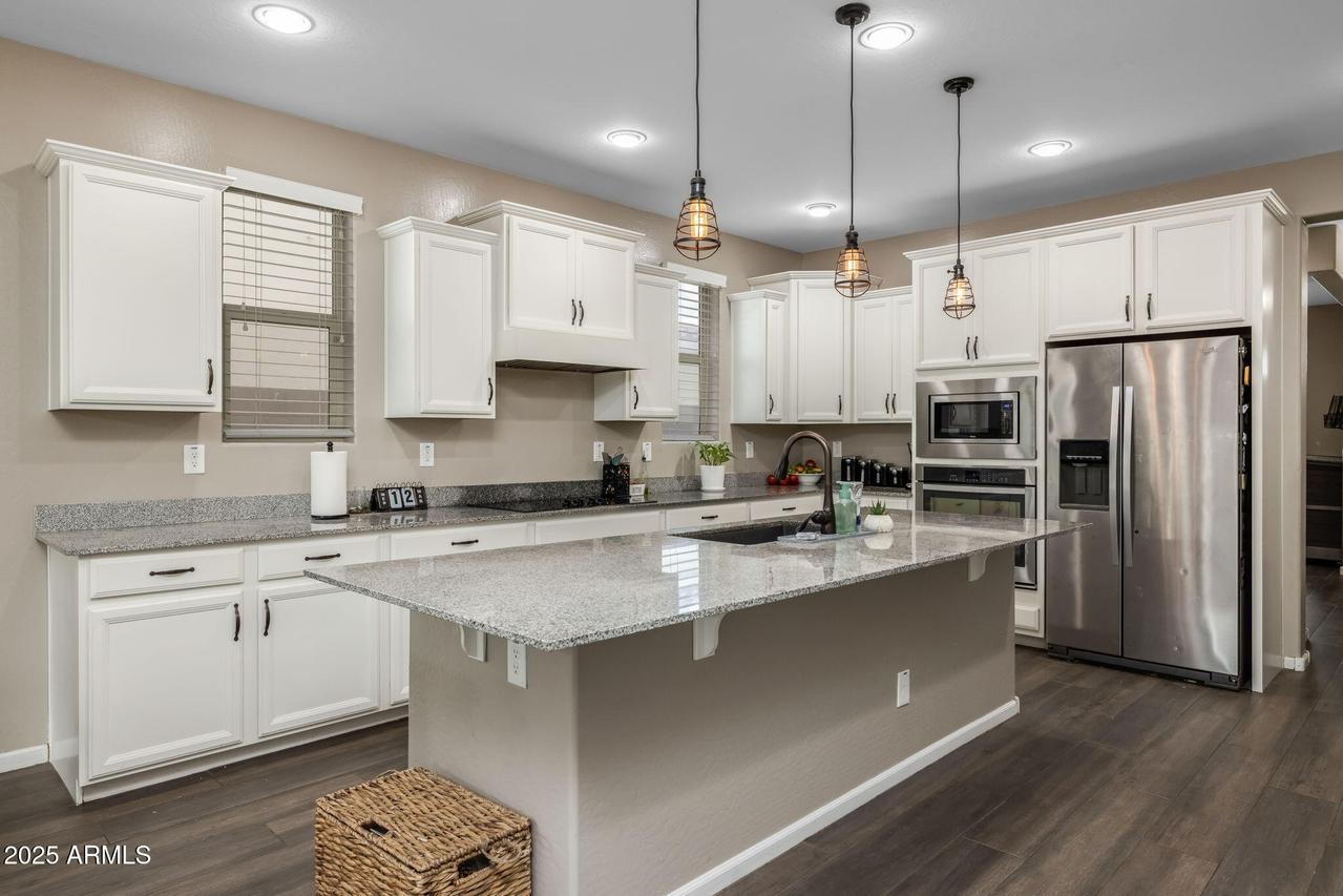 10617 E Durant Dr., Mesa, AZ 85212