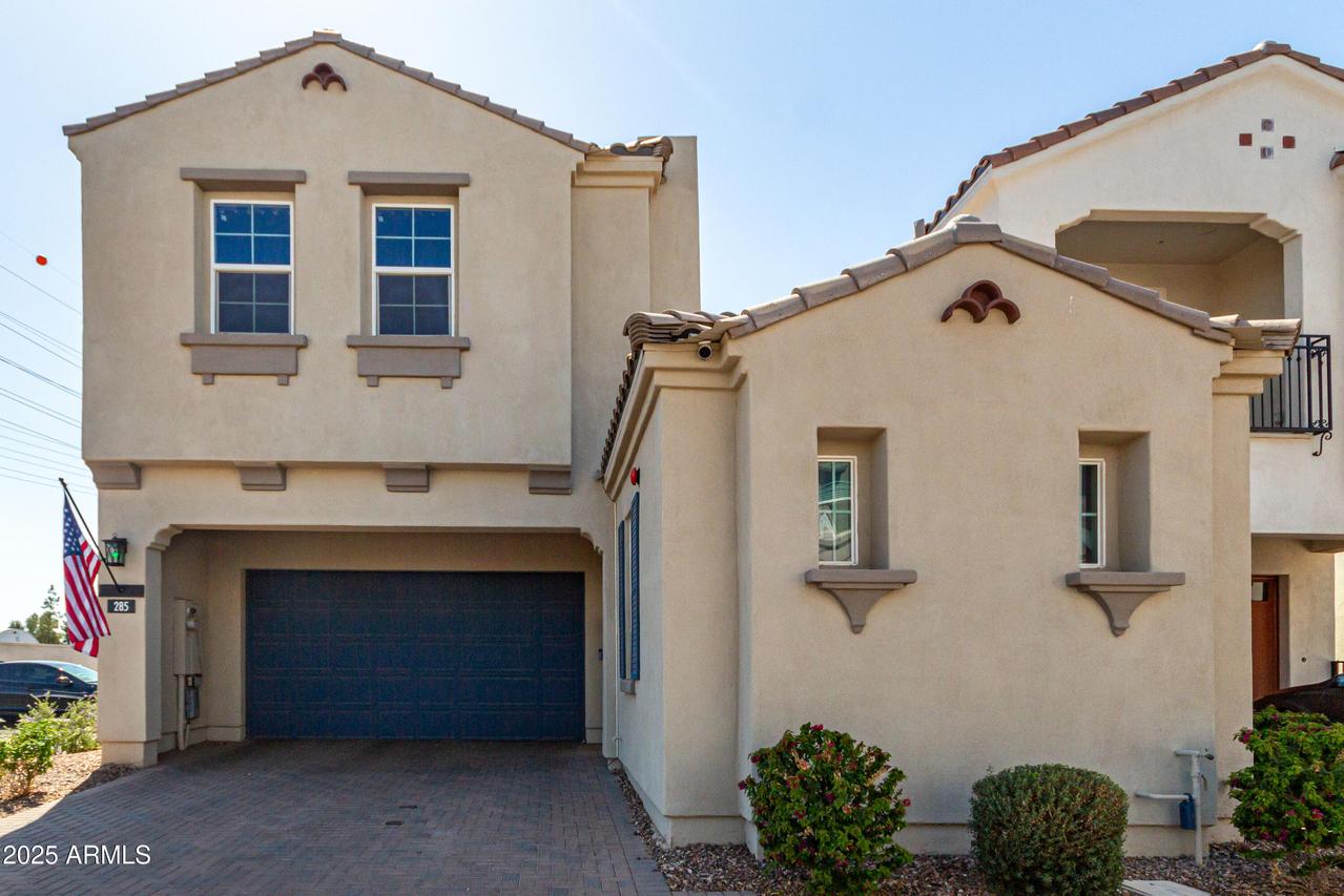 285 E Raleigh Dr., Chandler, AZ 85286