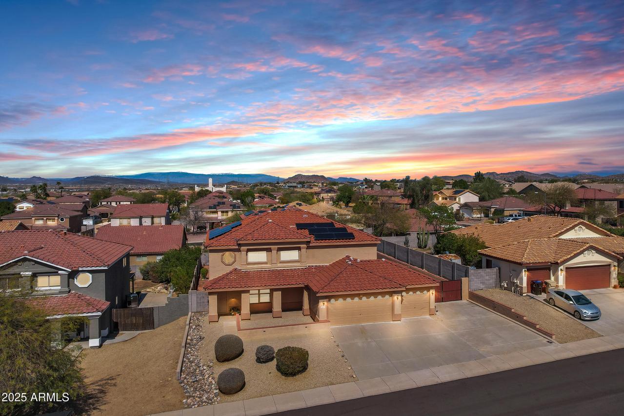 10520 W Patrick Ln., Peoria, AZ 85383