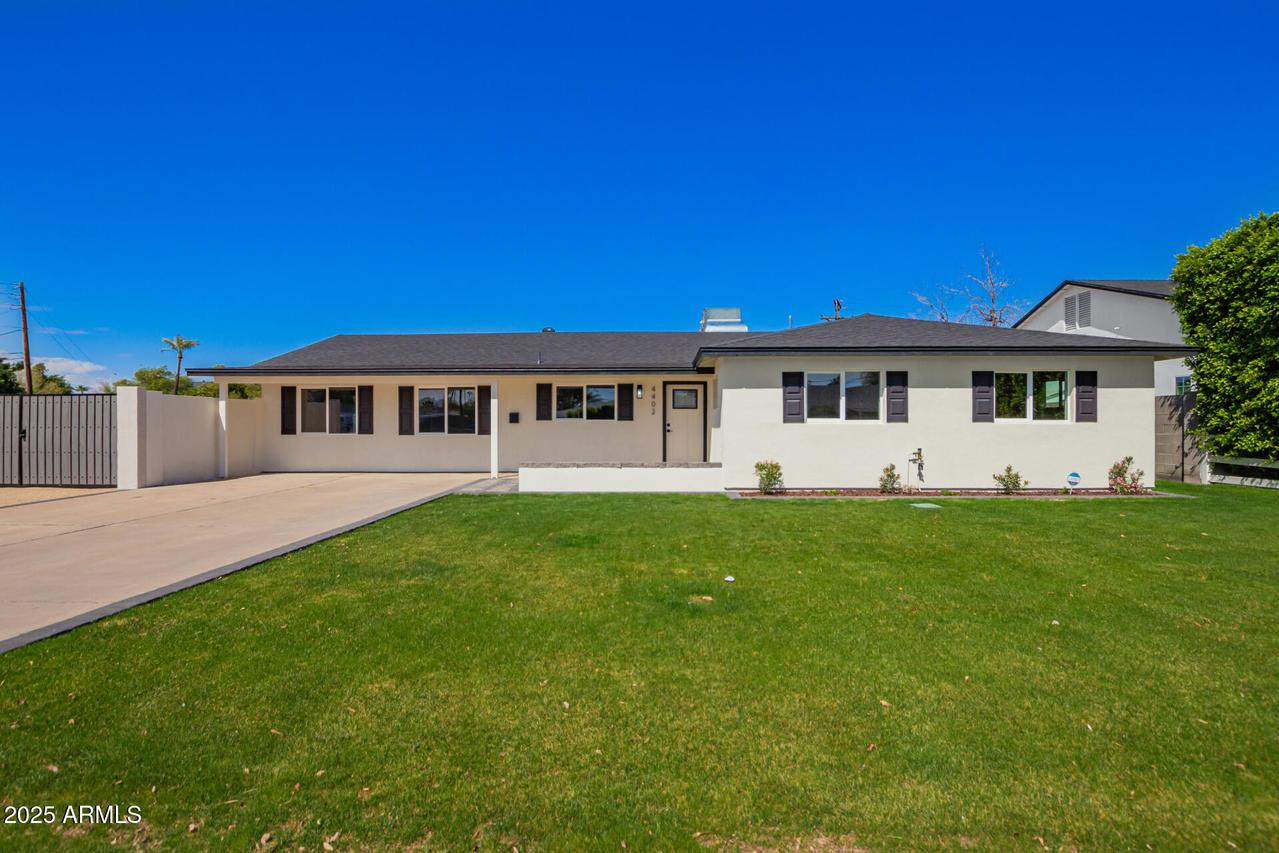 4402 E Mitchell Dr., Phoenix, AZ 85018