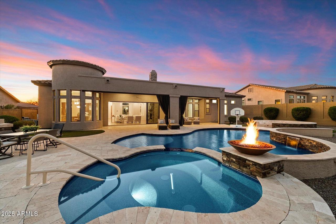 2333 N 87th Pl., Mesa, AZ 85207
