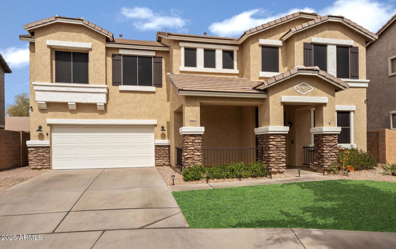 19814 E Carriage Way, Queen Creek, AZ 85142