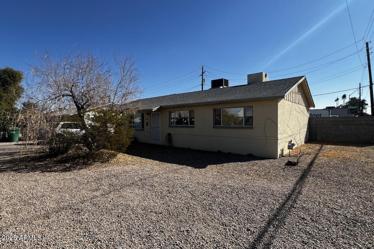 1763 W Pepper Pl., Mesa, AZ 85201