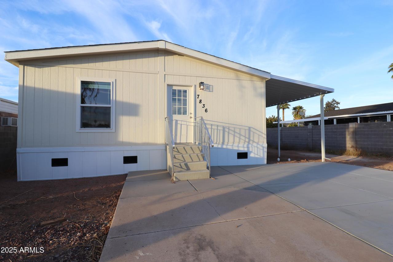 7836 E Javelina Ave., Mesa, AZ 85209