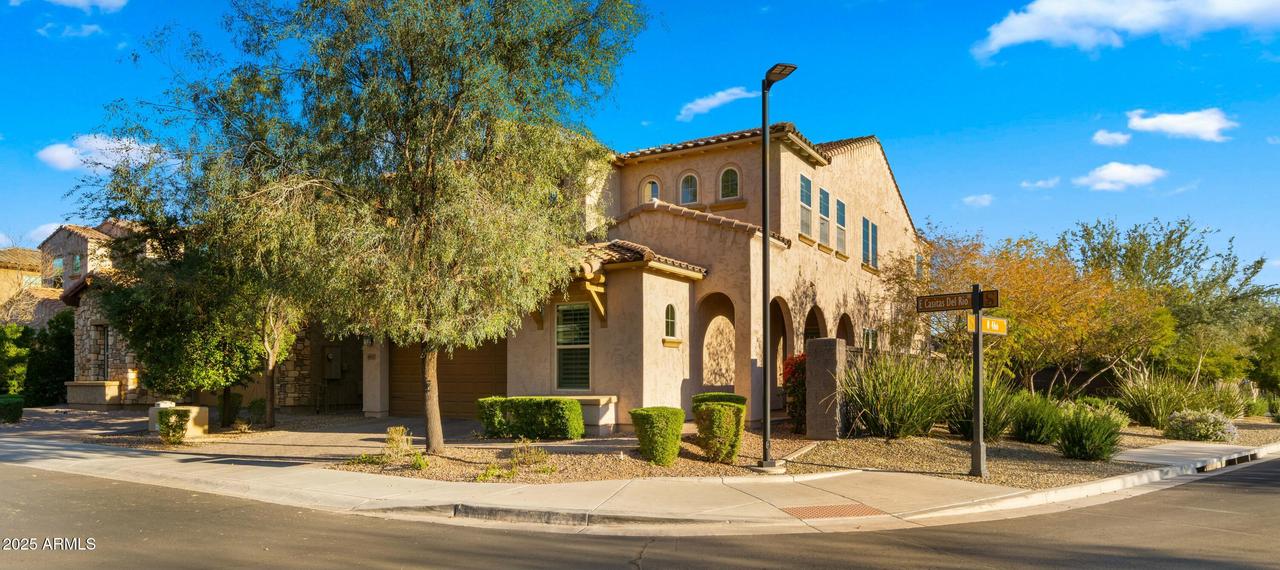 4611 E Casitas Del Rio Dr., Phoenix, AZ 85050