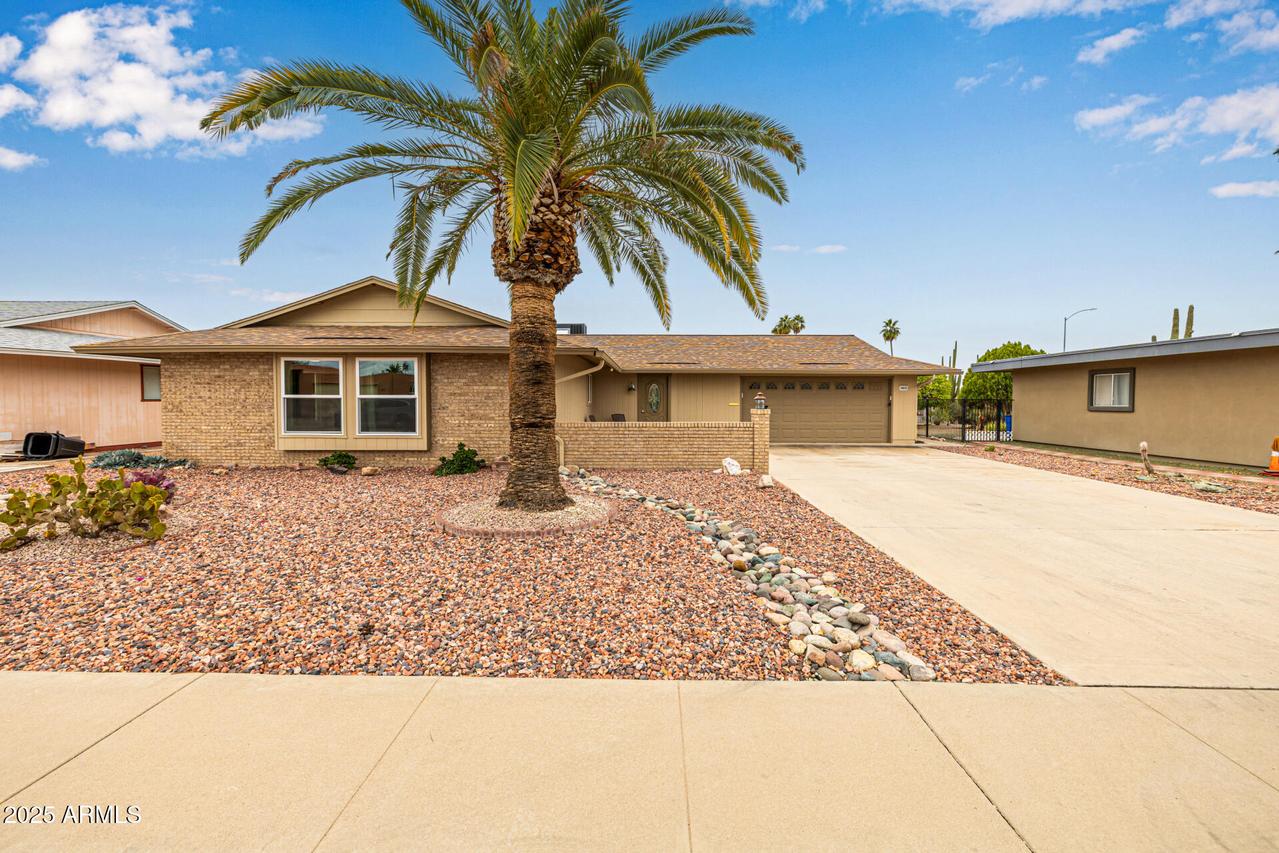 10625 W Edgewood Dr., Sun City, AZ 85351