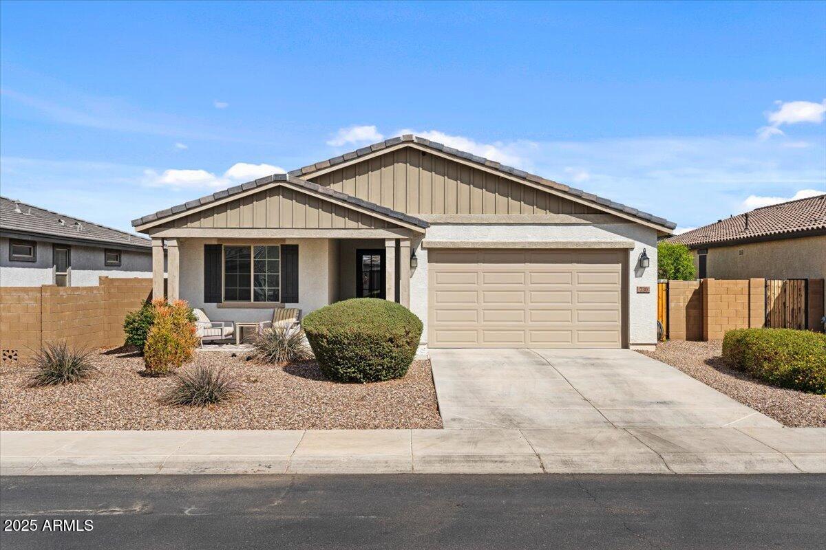 730 W Wind Cave Dr., San Tan Valley, AZ 85140