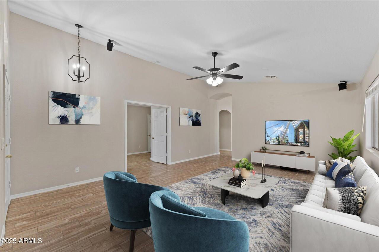 33290 N Roadrunner Ln., San Tan Valley, AZ 85144