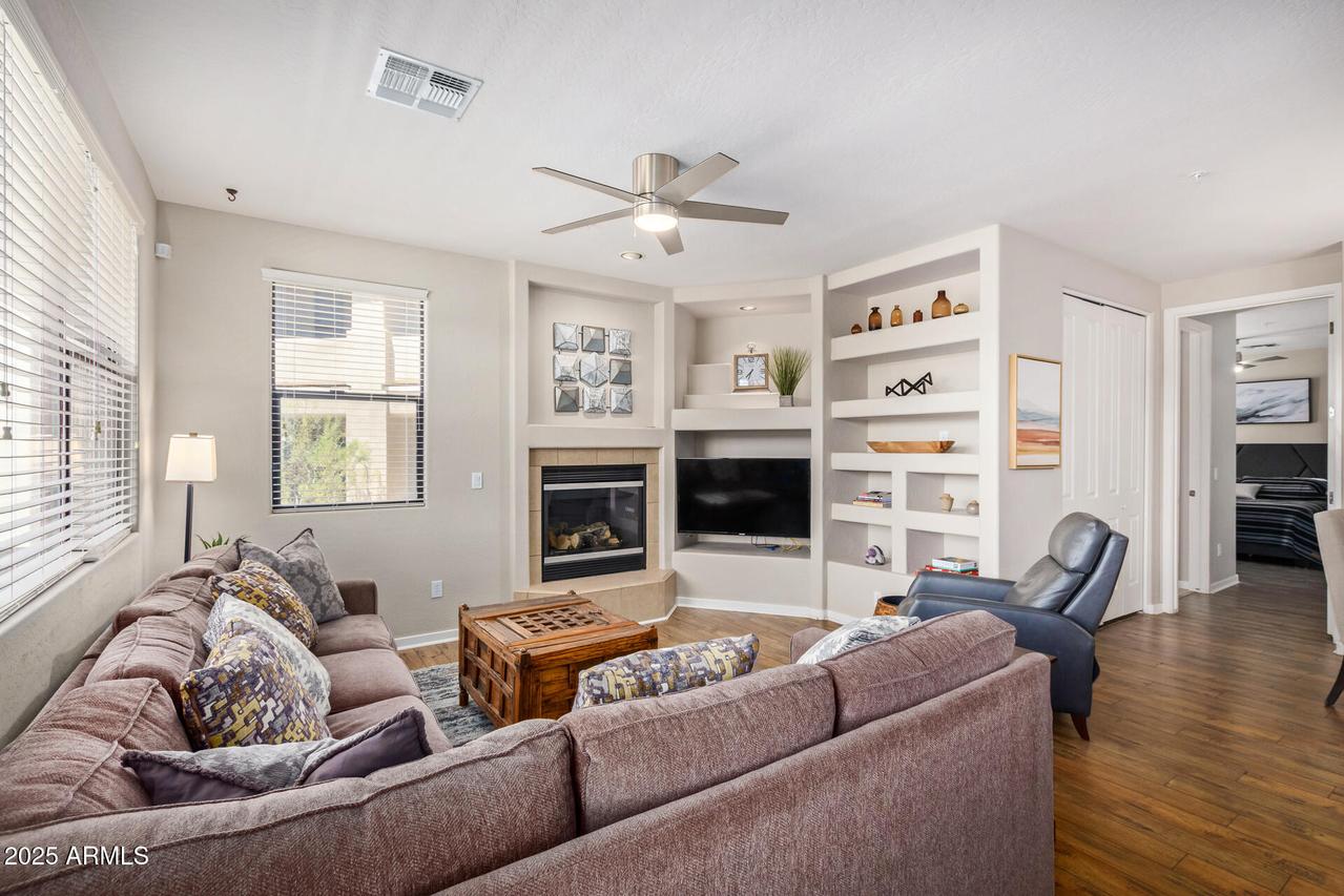34457 N Legend Trail Pkwy. #1008, Scottsdale, AZ 85262
