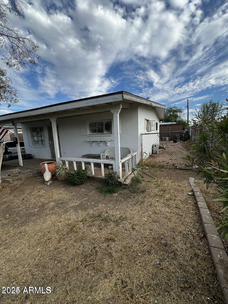 3241 W Fillmore St., Phoenix, AZ 85009